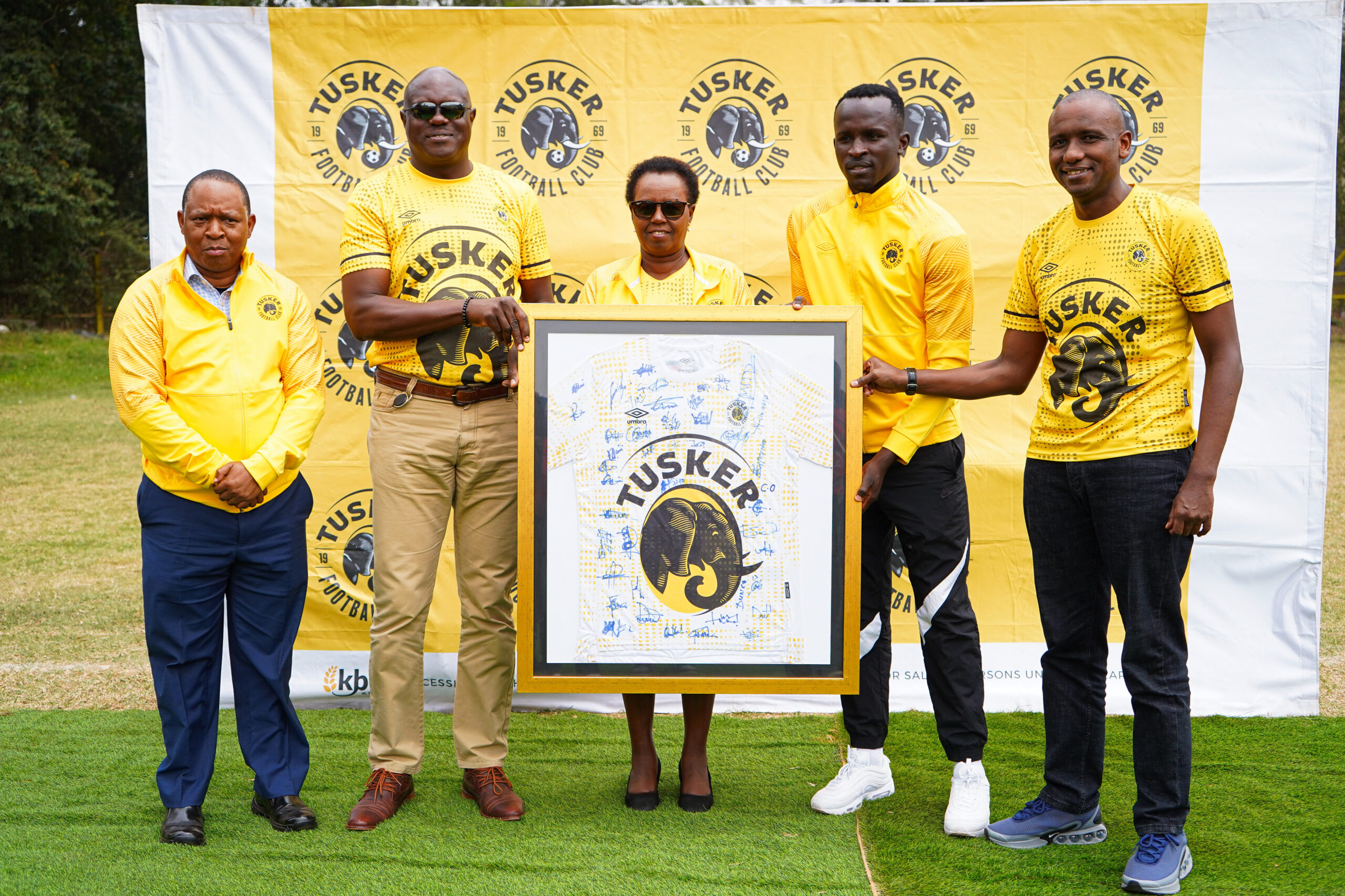 You are currently viewing Tusker FC bids emotional farewell to striker Ryan Wesley Ogam